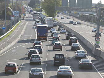 120,000 cars a day on M50